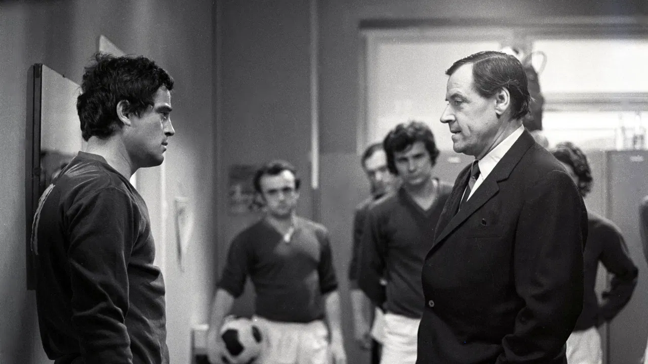 Pohár za první poločas backdrop