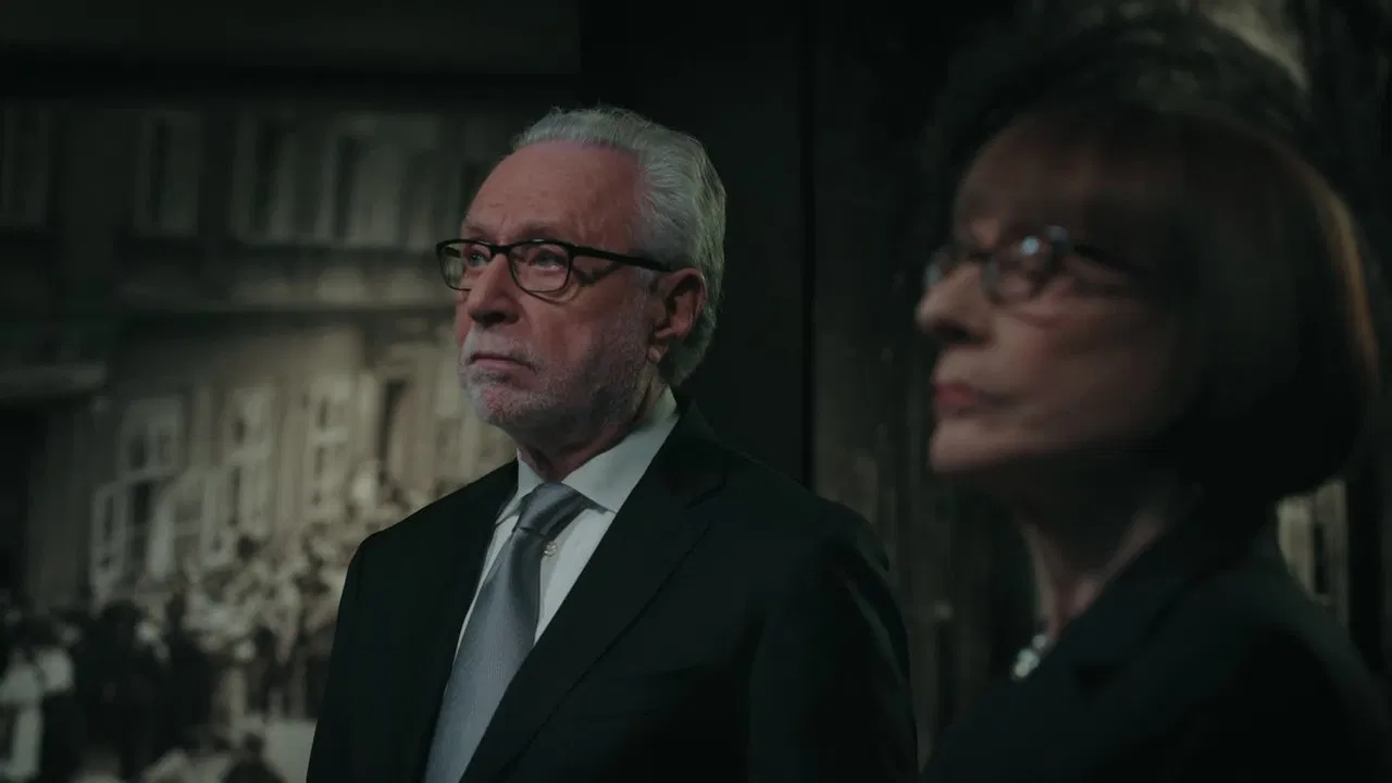 Never Again: The United States Holocaust Memorial Museum - A Tour with Wolf Blitzer backdrop