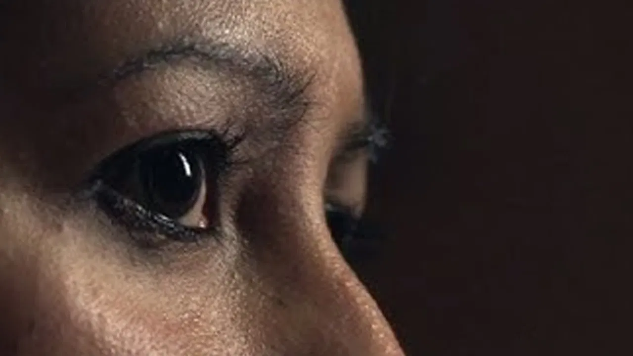 Mujer entera backdrop