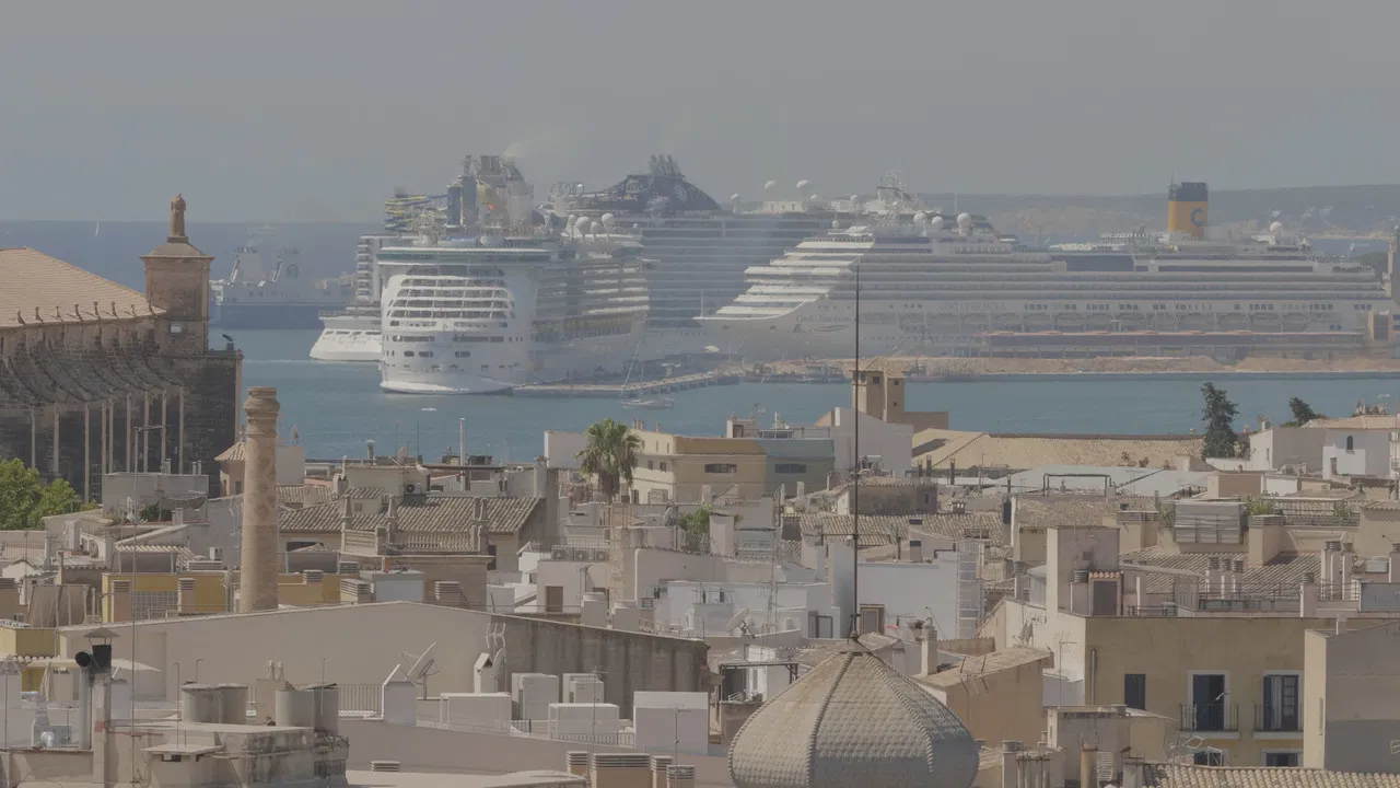 Destrucció creativa d'una ciutat backdrop