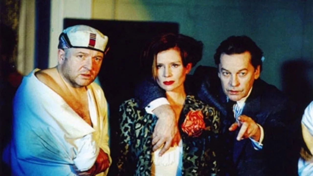 Zapping-Alien@Mozart-Balls backdrop