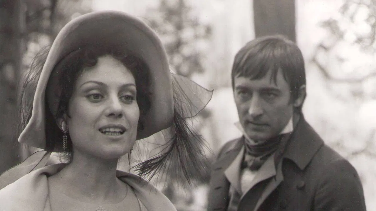 Emília Galottiová backdrop