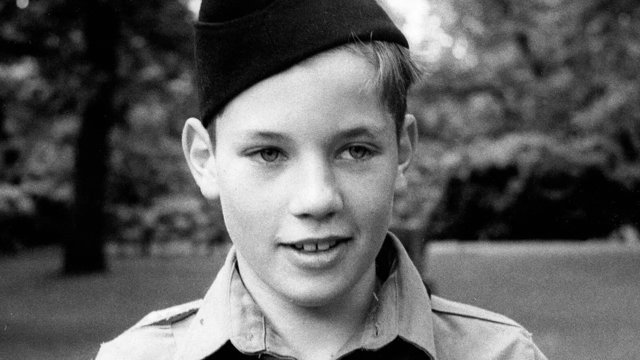 The World That Summer backdrop