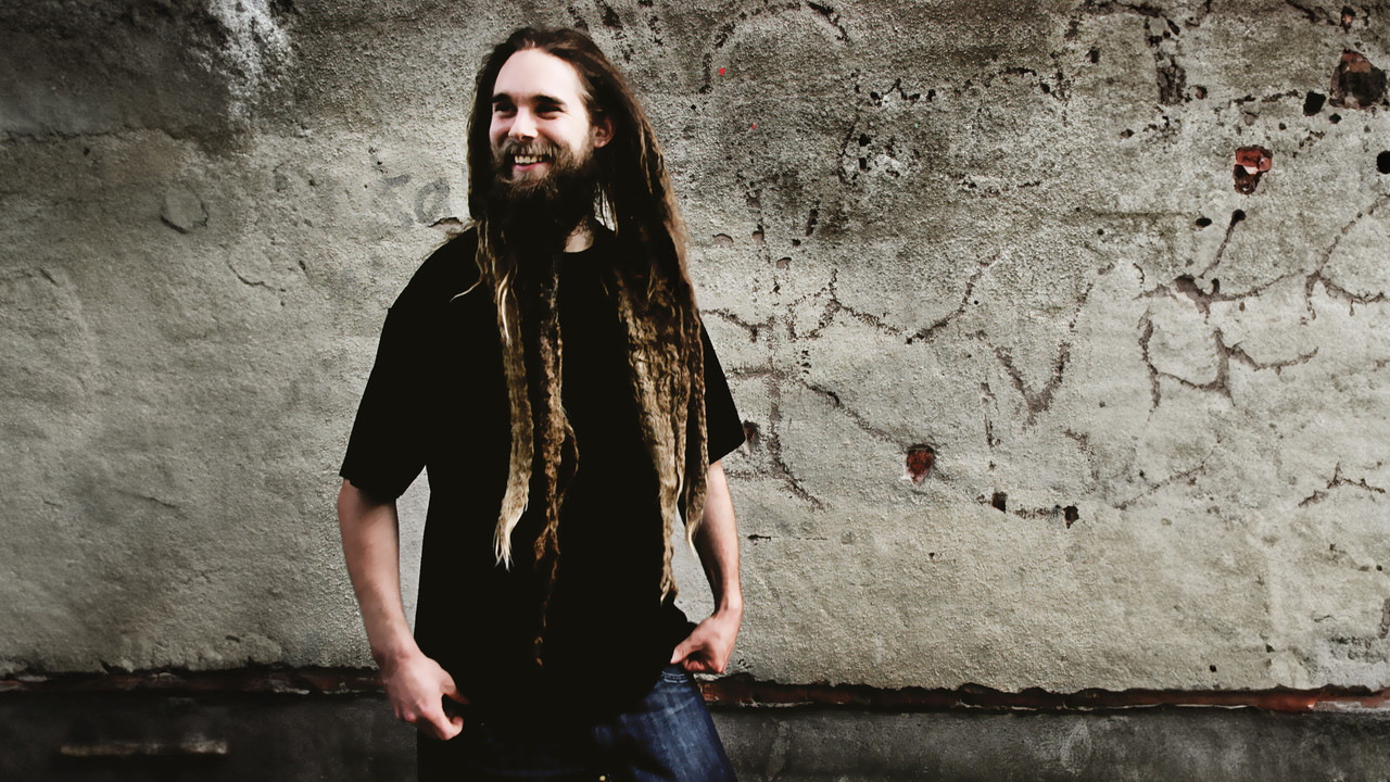 Promoe: Standard Bearer backdrop