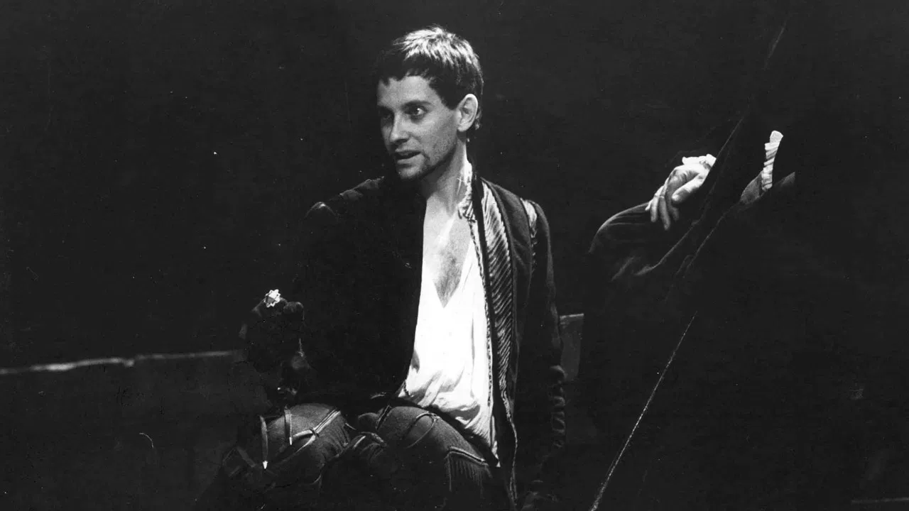 Lorenzaccio backdrop