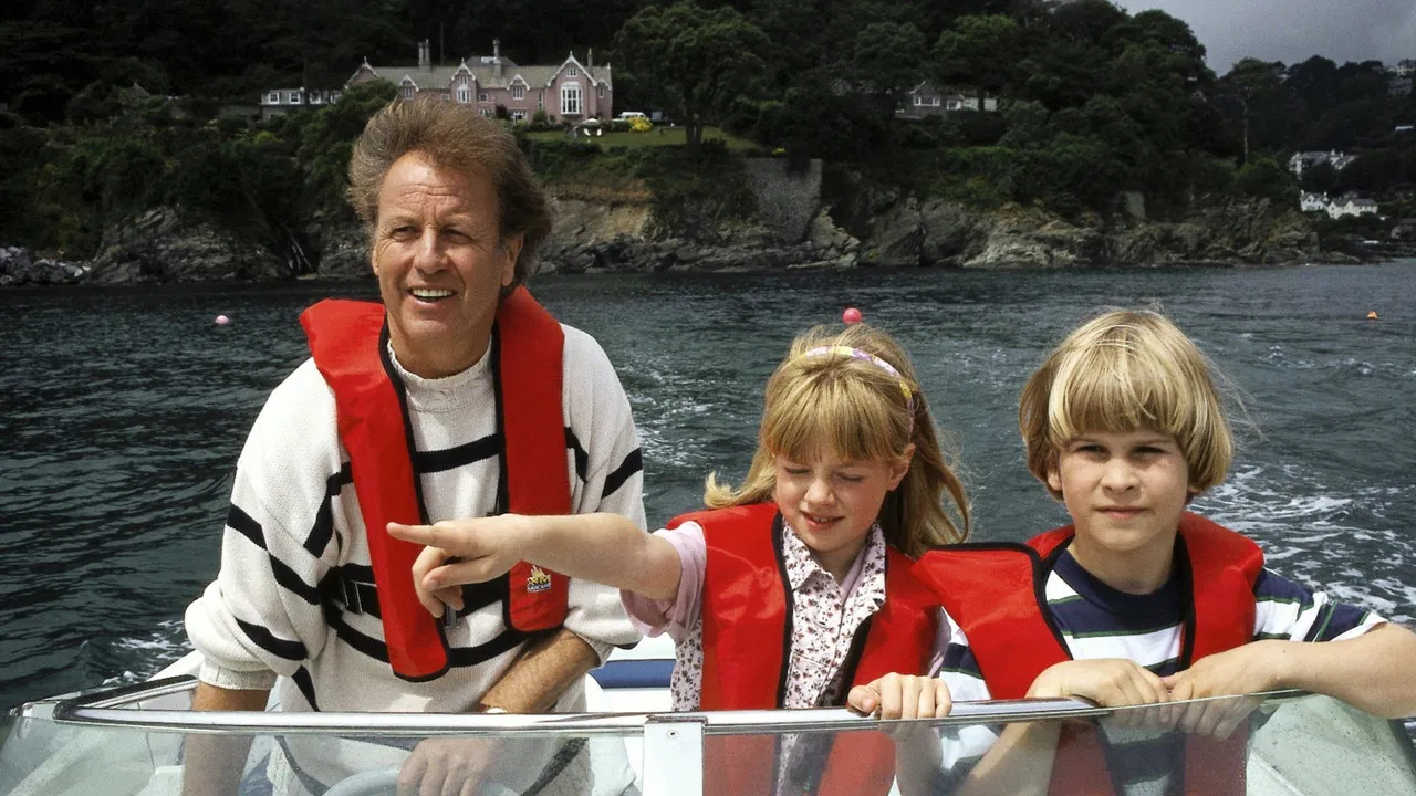 Rosamunde Pilcher: Das Haus an der Küste backdrop