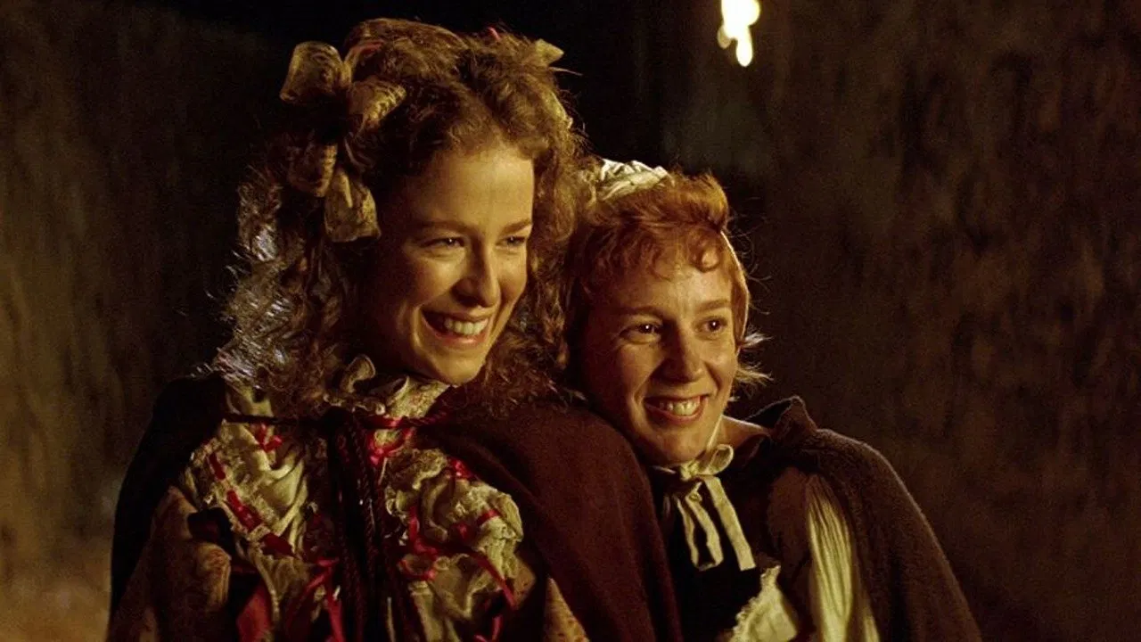 La dama boba backdrop