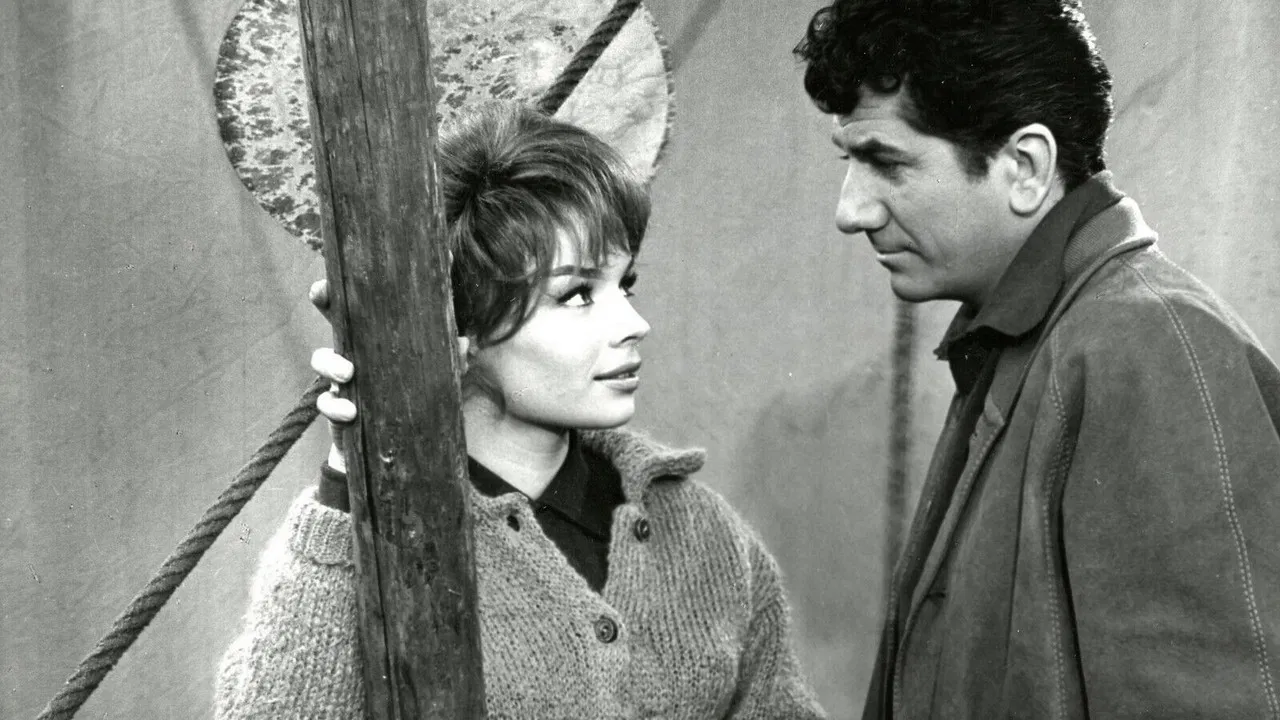 Julie la rousse backdrop