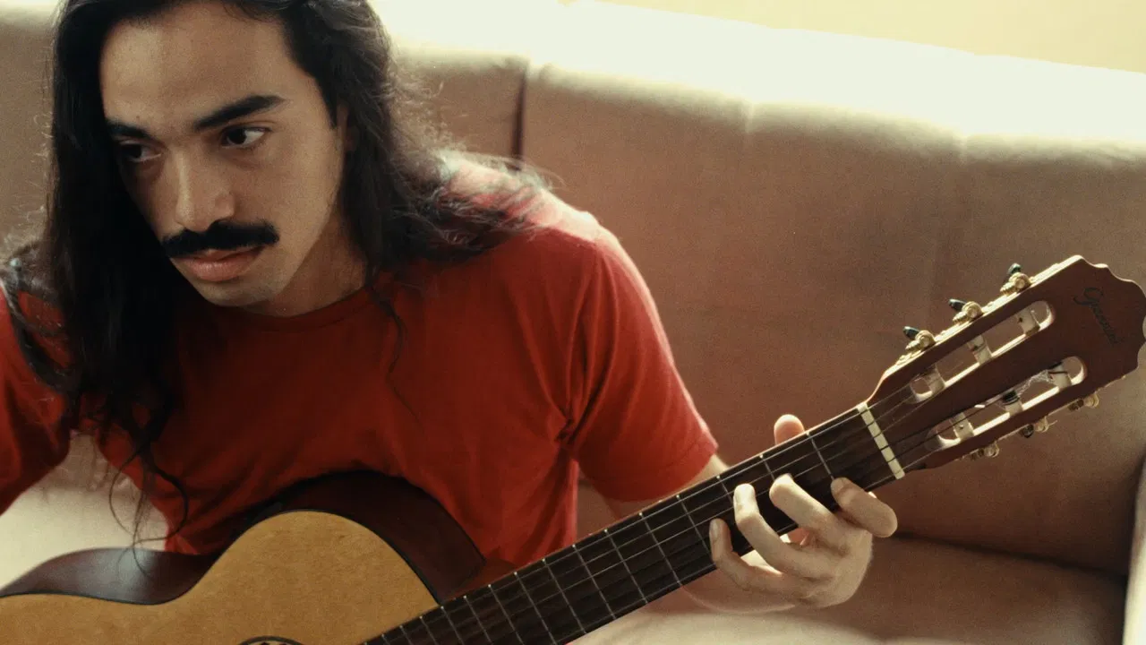 Todas as cores que eu já senti na vida backdrop