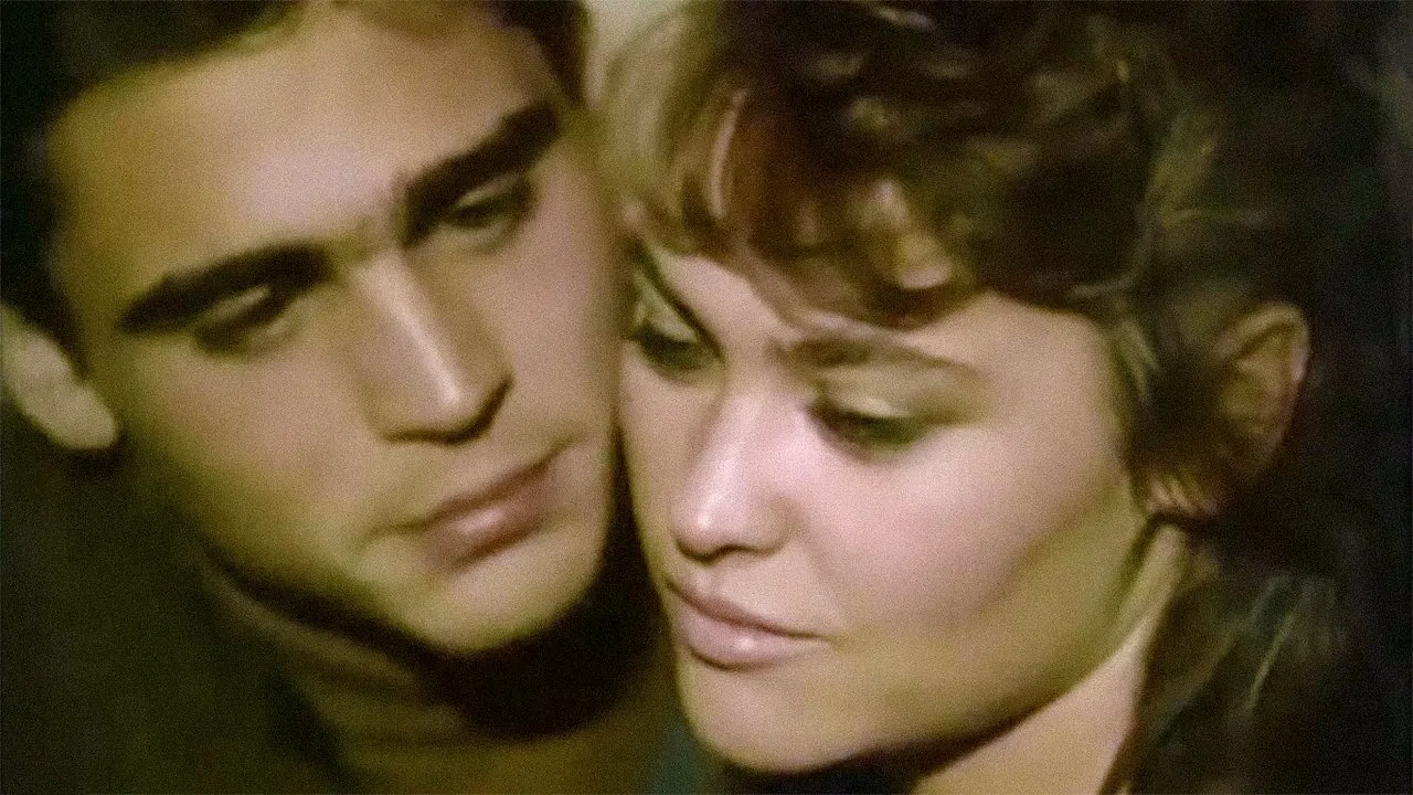 Tapılacak Kadın backdrop