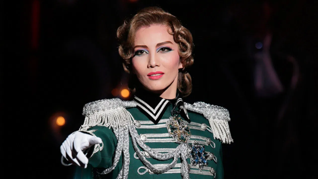 The Rose of Versailles: Fersen backdrop