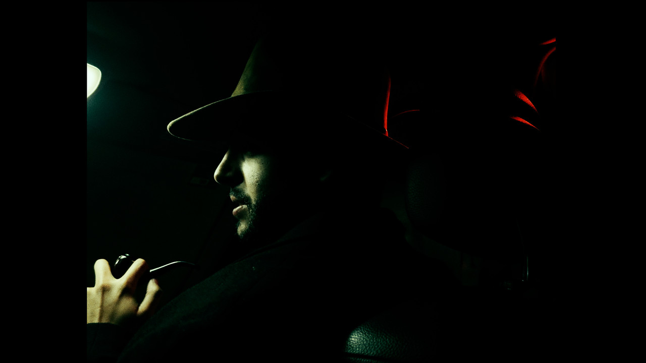 Código Negro: Codex backdrop