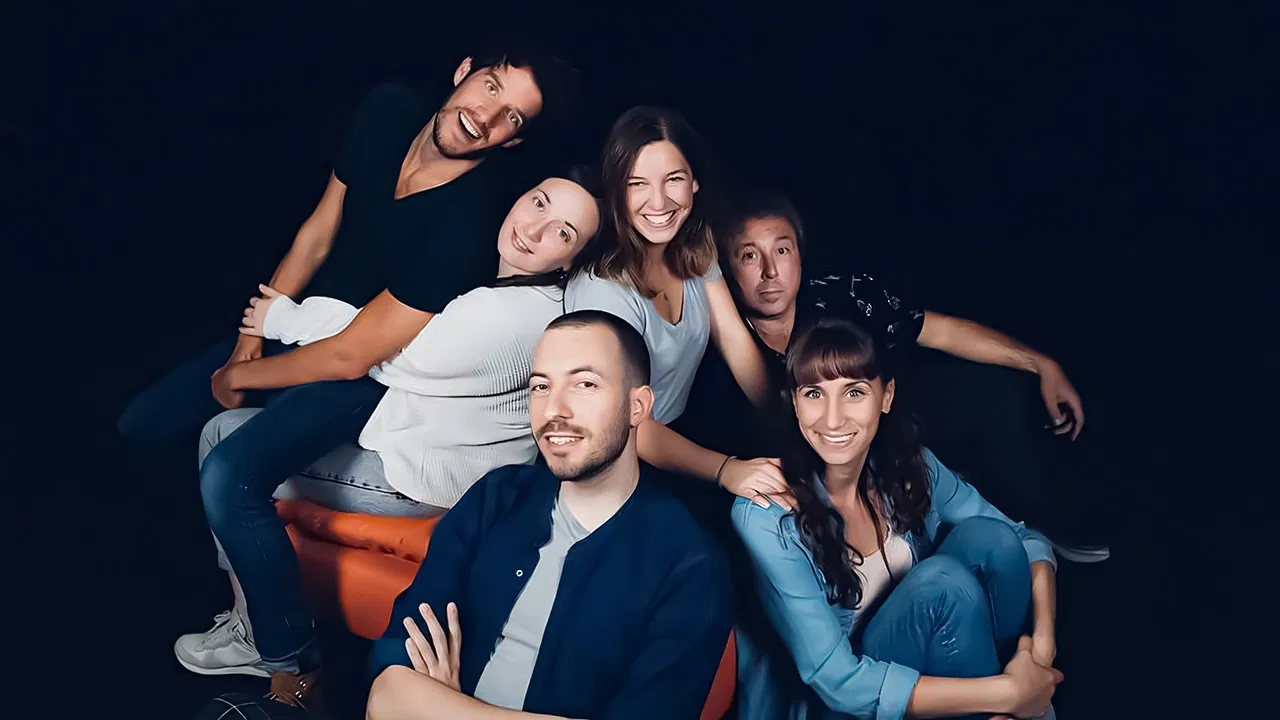 Confinage - Une revue romande backdrop