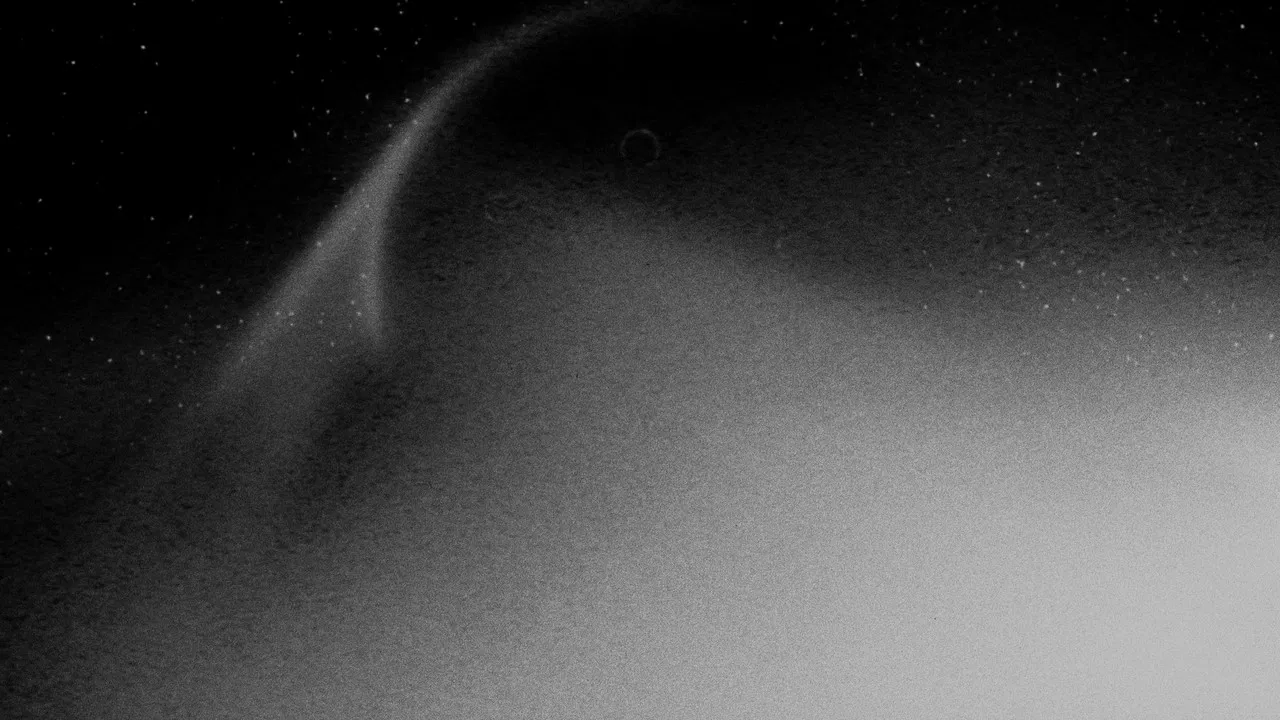 Eyes at the Specter Glass backdrop