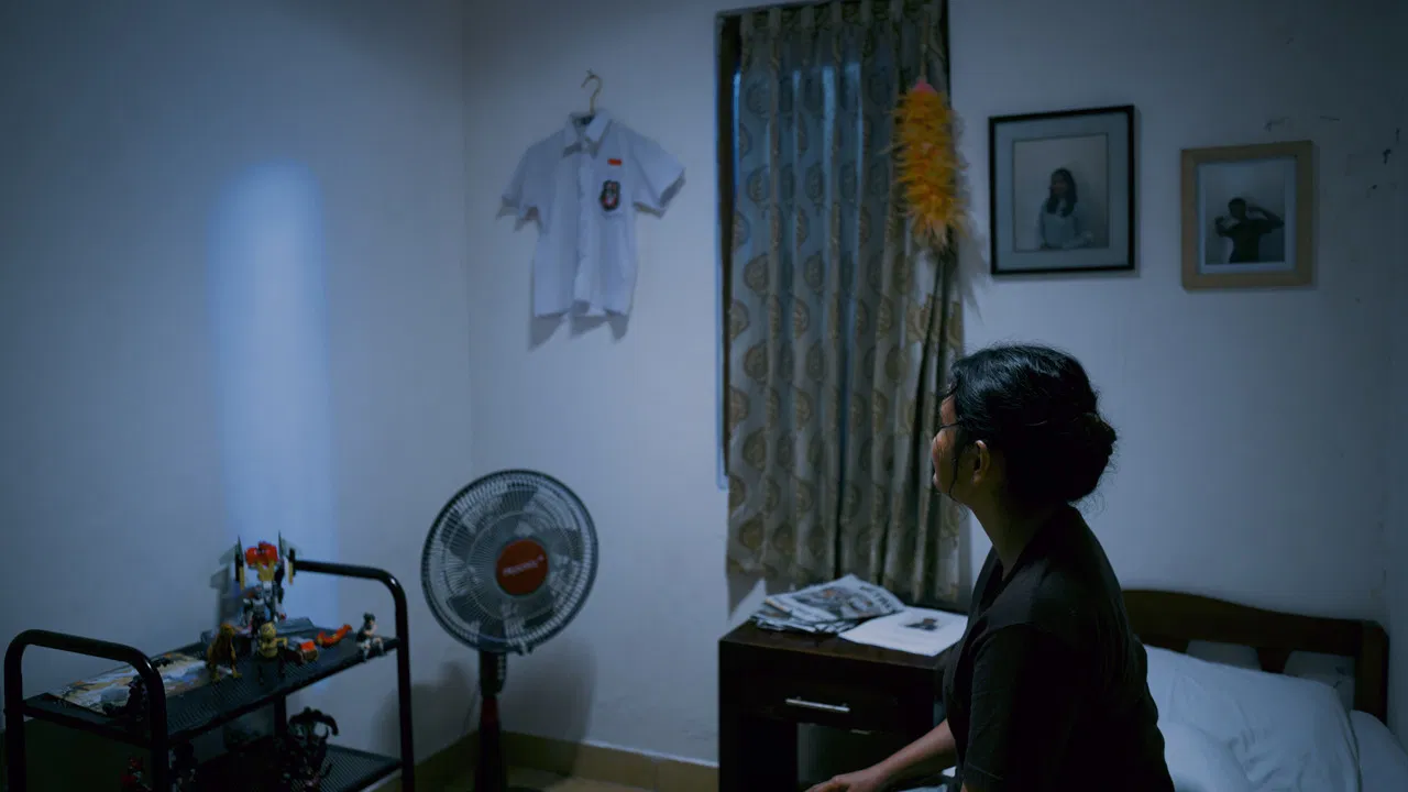 Never Even Comeback backdrop