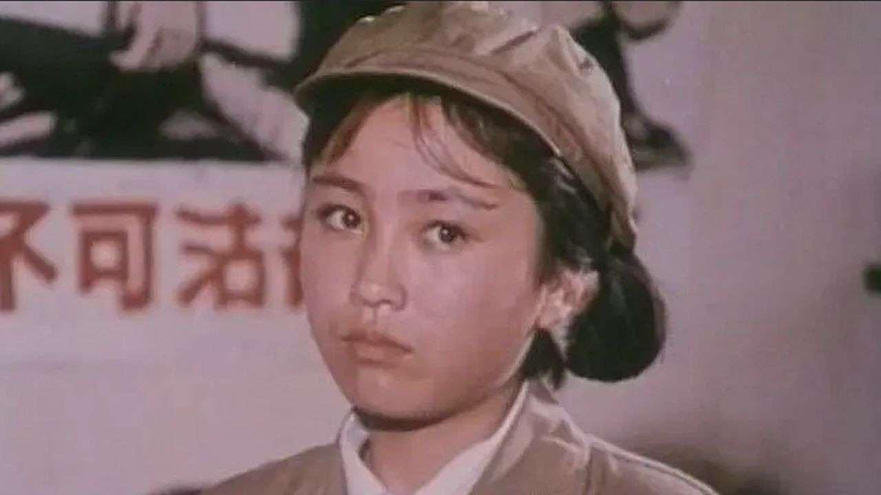 Mang guo zhi ge backdrop