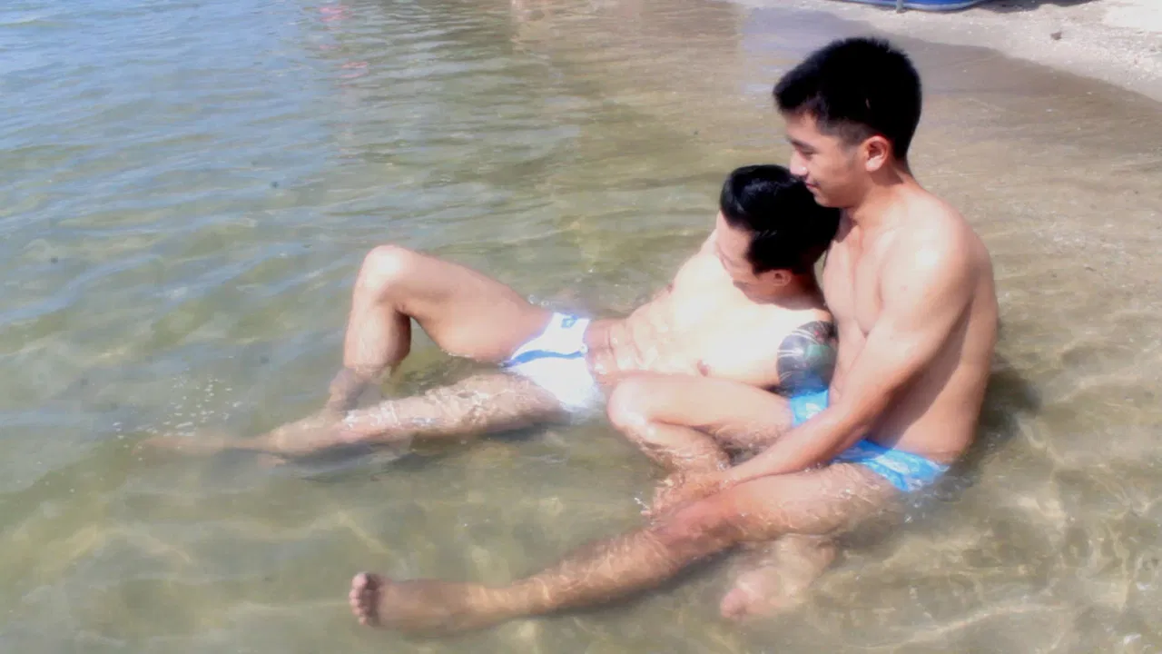 Gthai Vlog Vol. 2: Tle & Golf backdrop