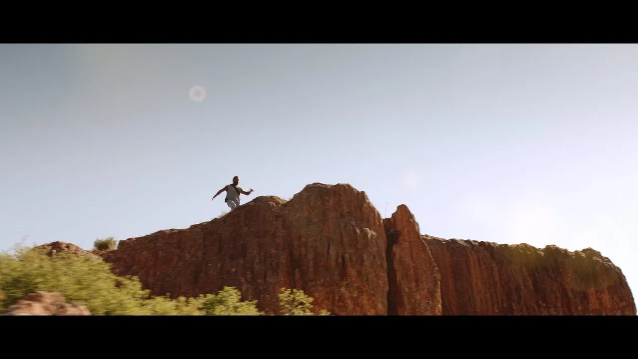 Le saut du diable 2 : Le sentier des loups backdrop