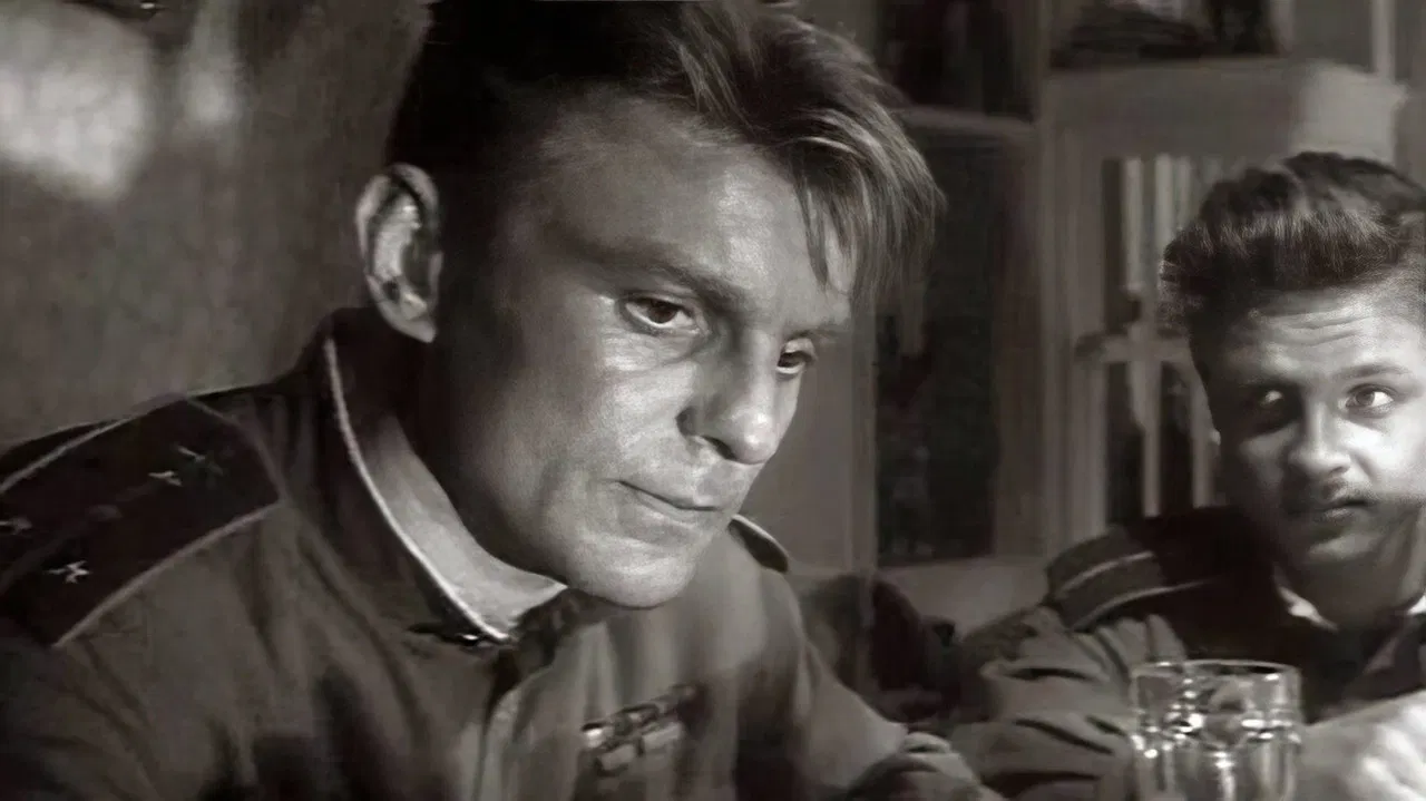 Last Salvos backdrop