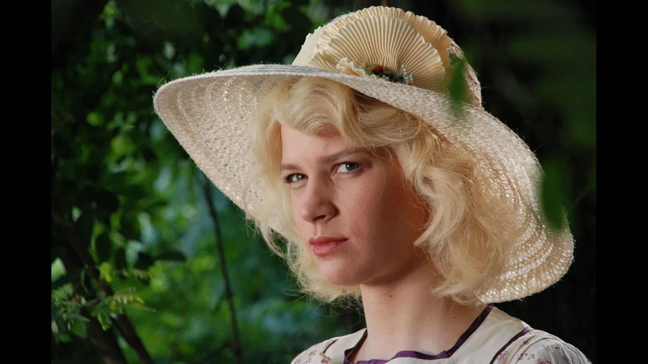 Her Mother's Sin backdrop