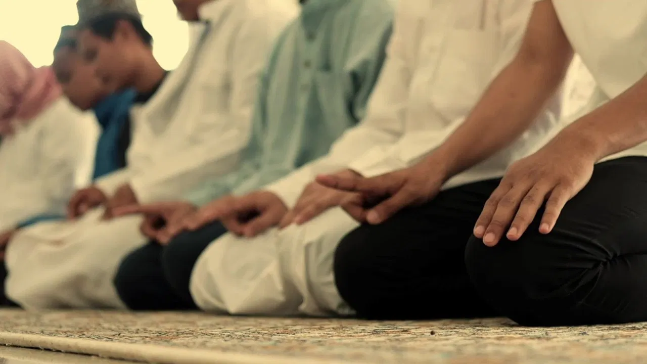 Under the Crescent Moon backdrop