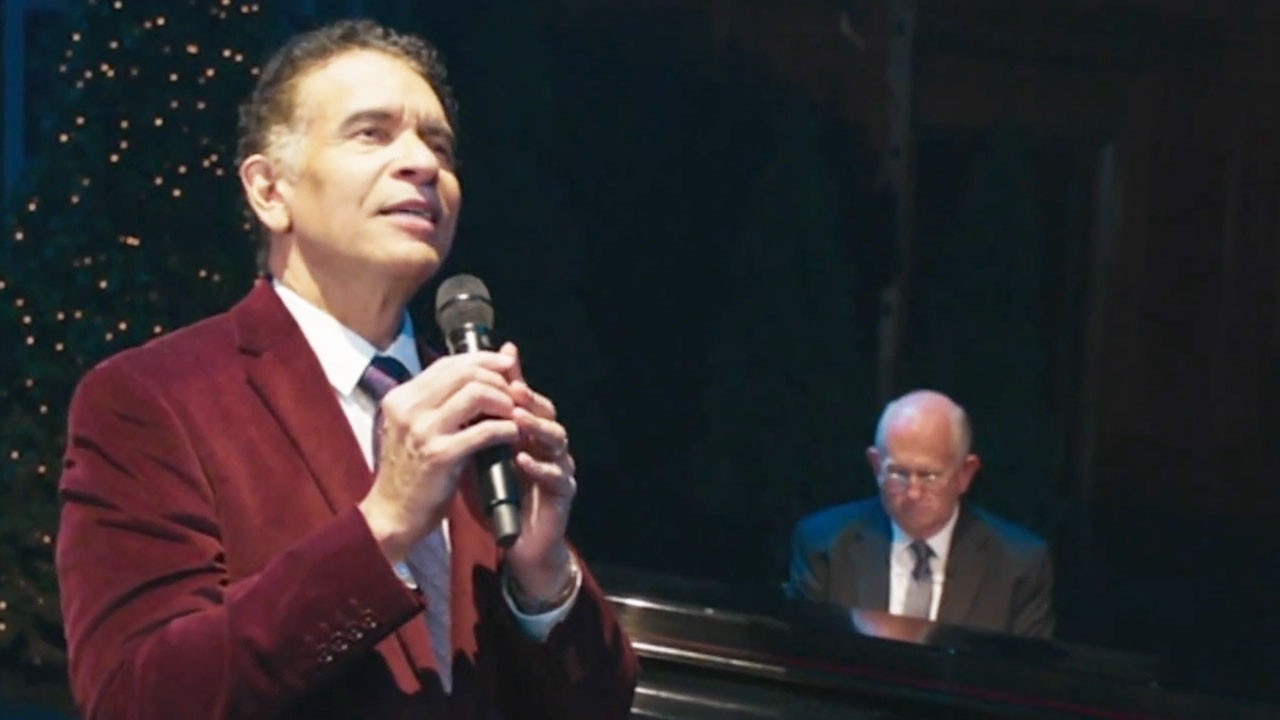 20 Years of Christmas With The Tabernacle Choir backdrop