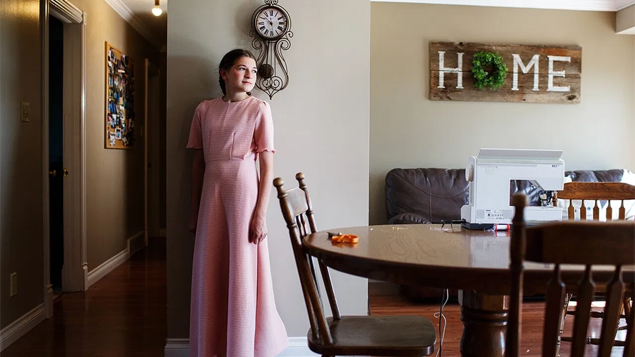 Hollie's Dress backdrop