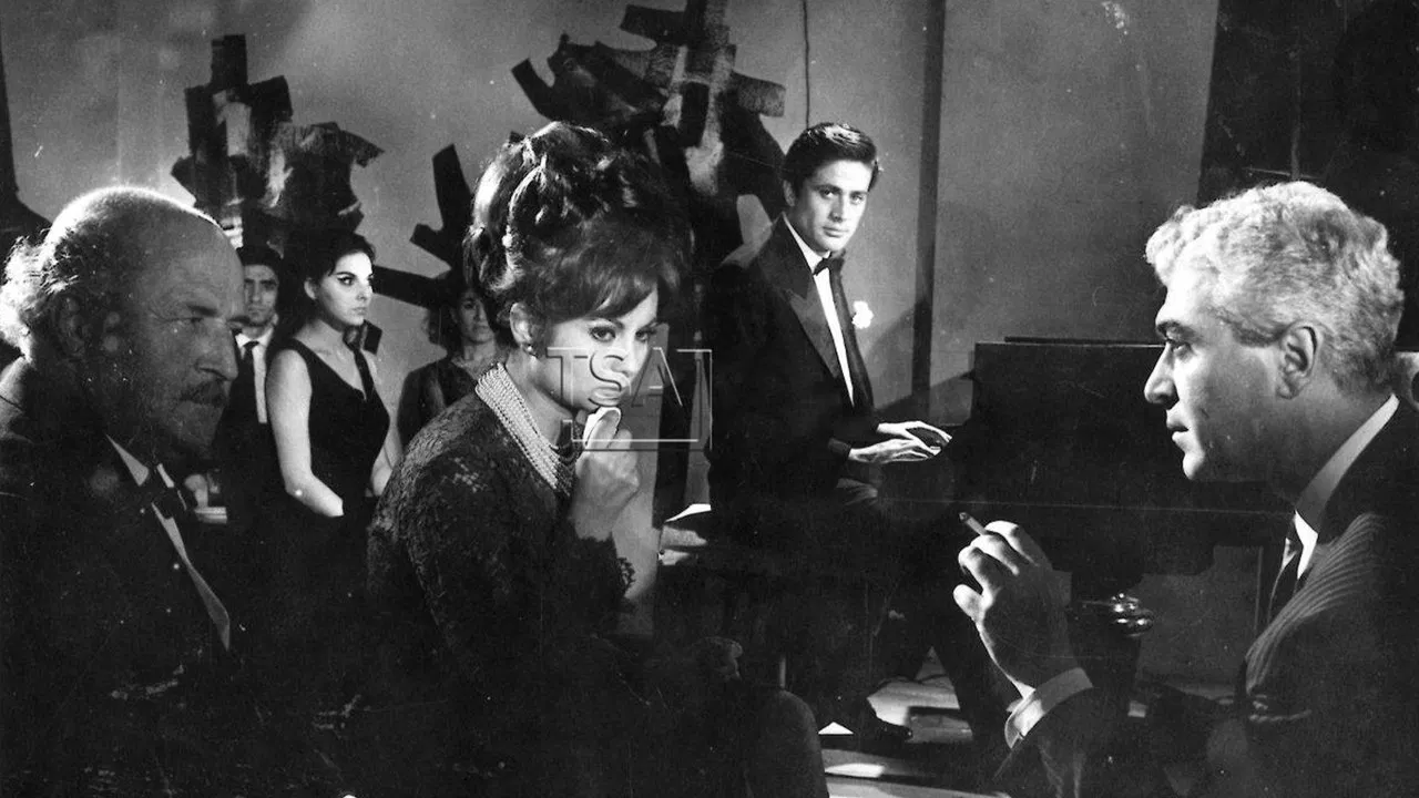 Satılık Kalp backdrop