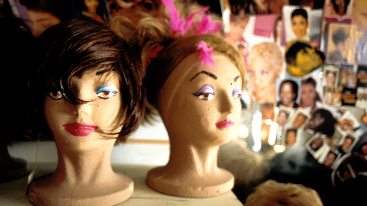 100% Human Hair backdrop