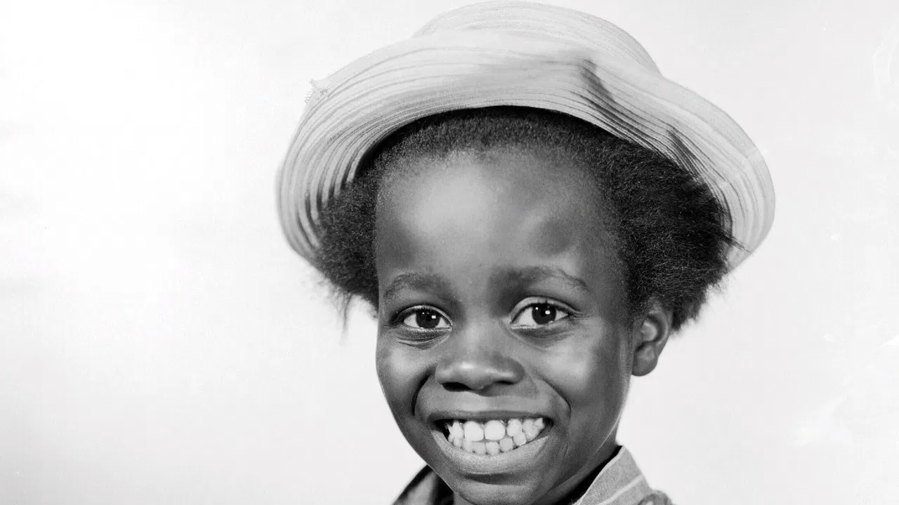 Family Troubles backdrop