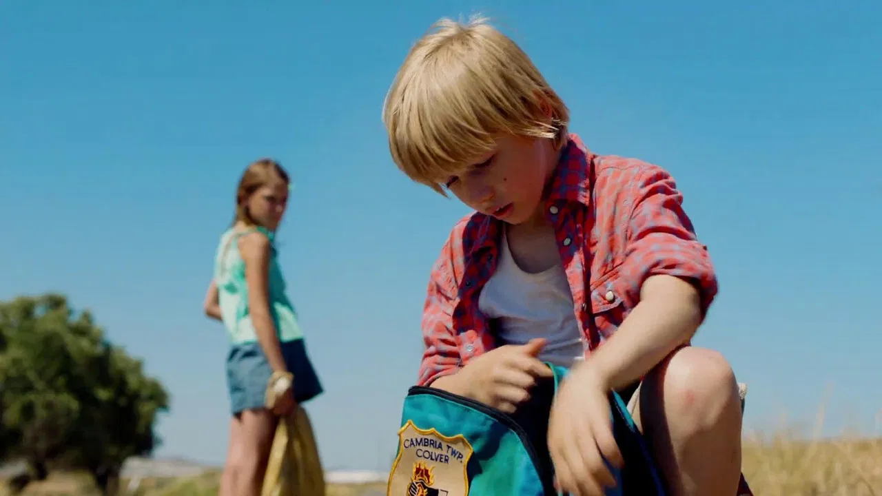 Criss Cross backdrop