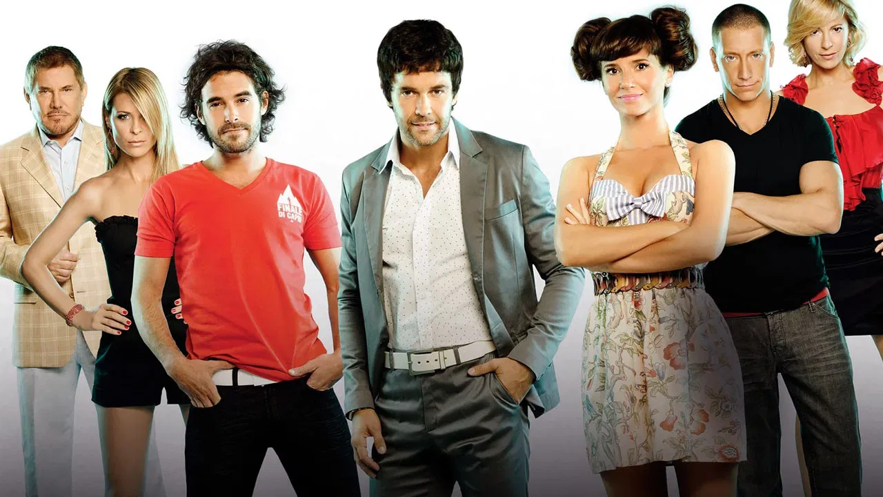 Los Únicos backdrop