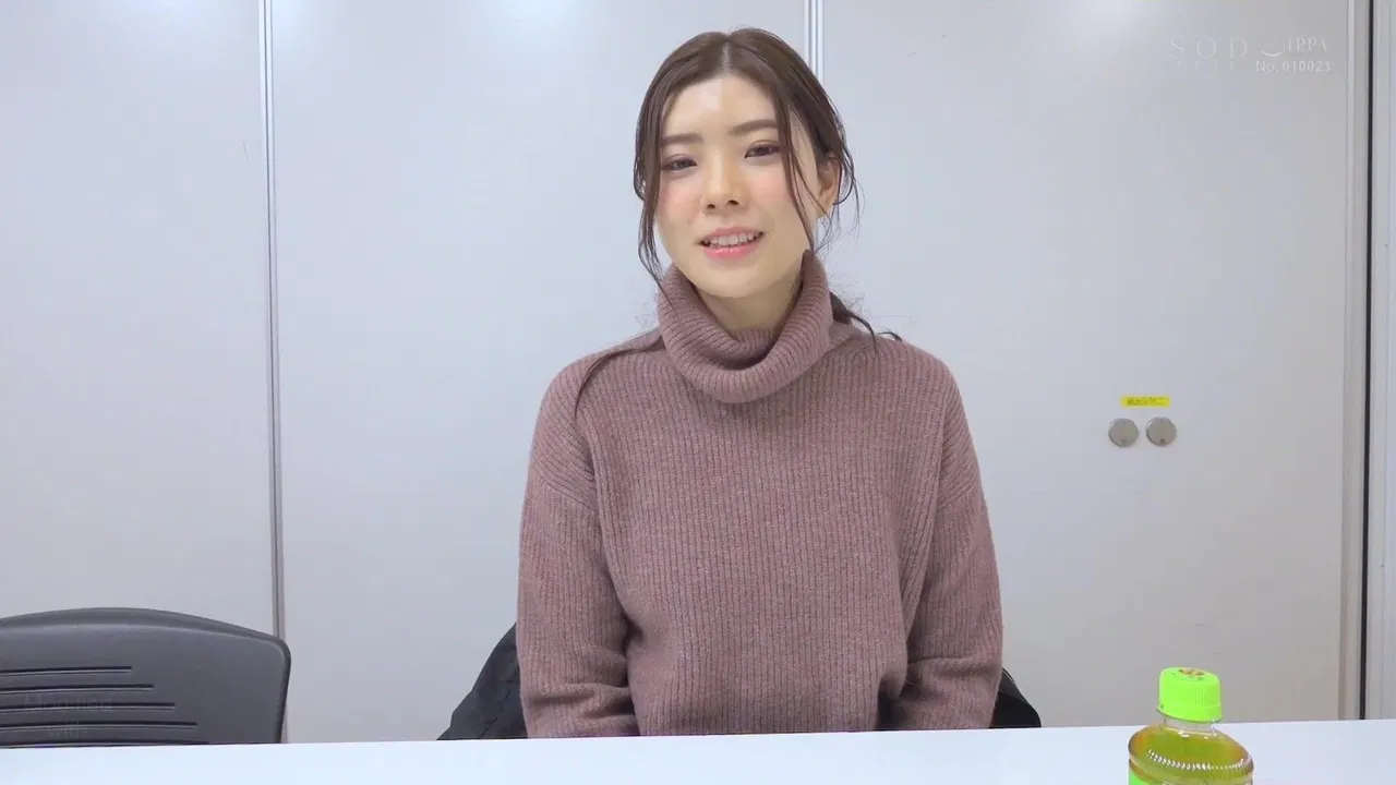 Ship to your house. We will lend you SODstar Kamiki Rei for unlimited shots backdrop