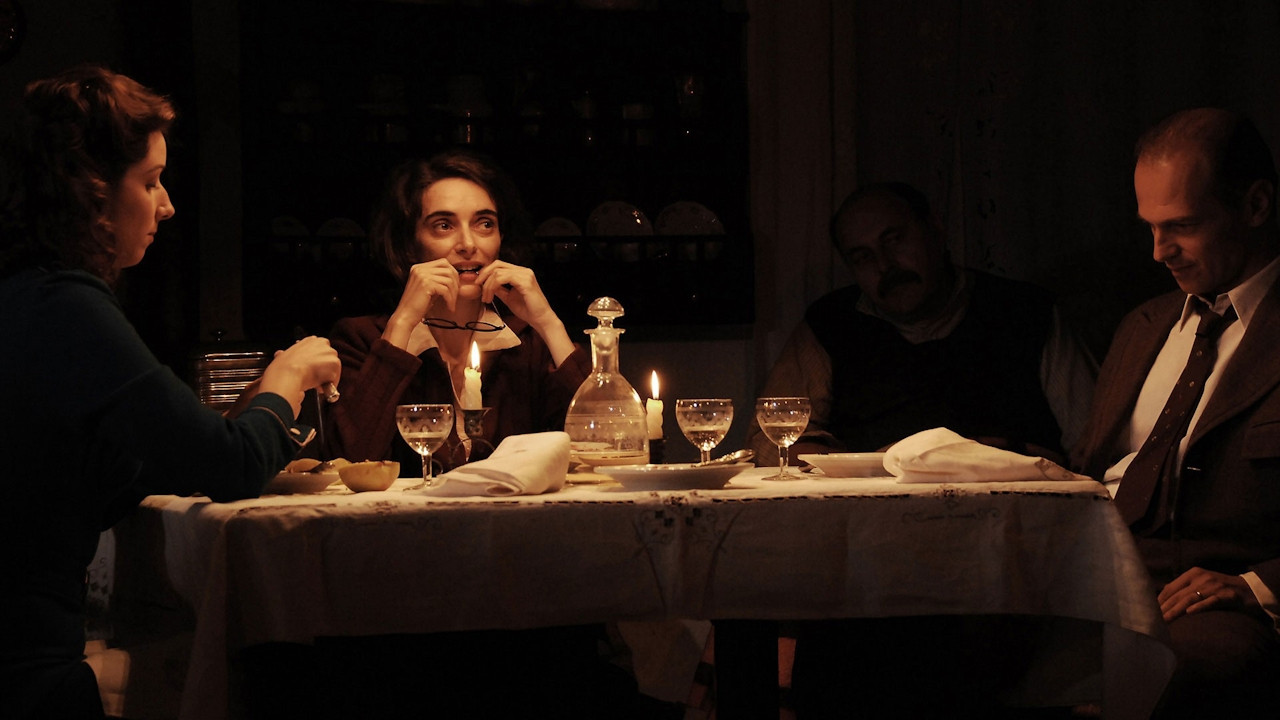 Le stelle inquiete backdrop