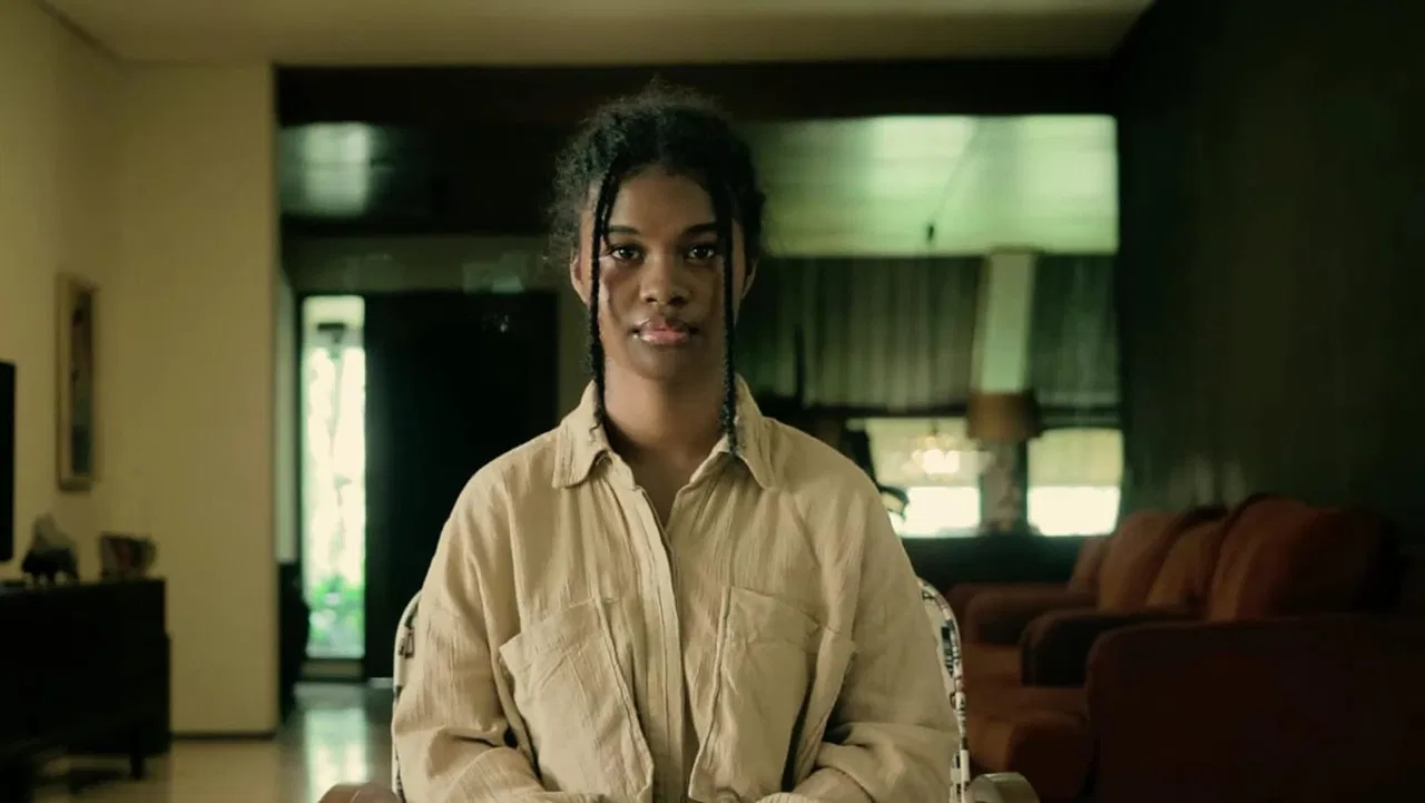 Lovebirds: Ai愛 backdrop