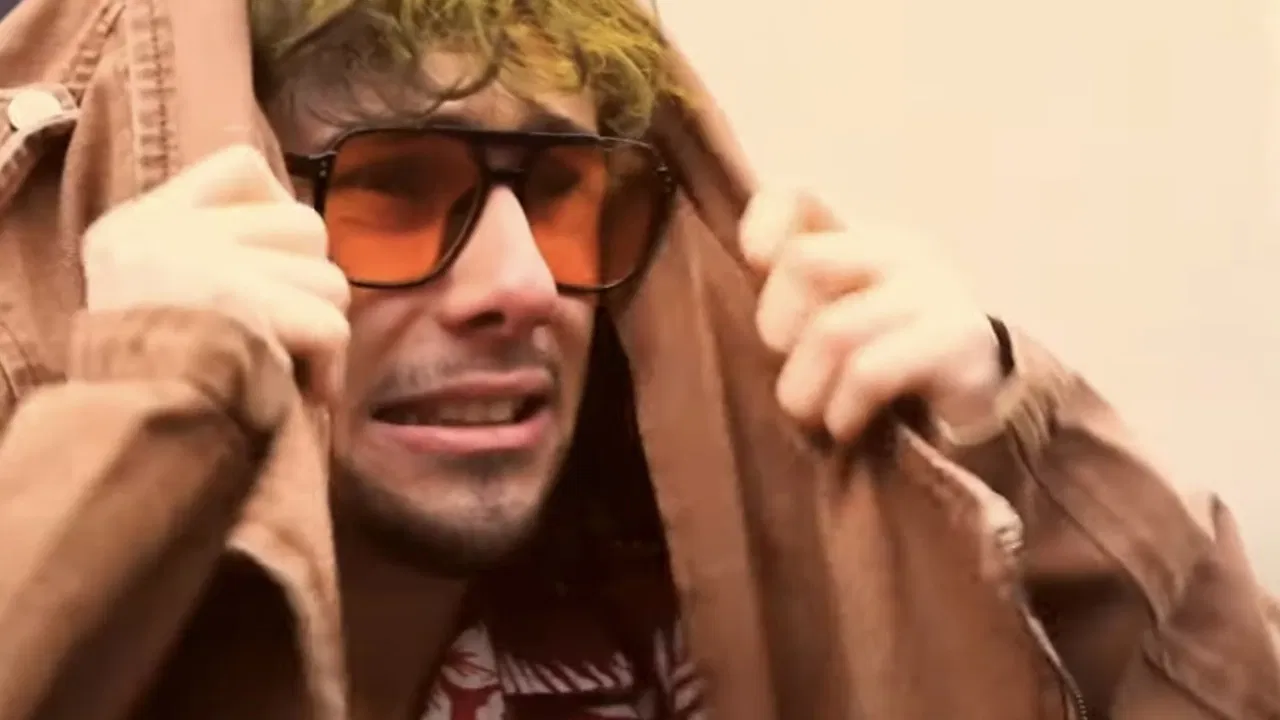 The Unususal Duo backdrop