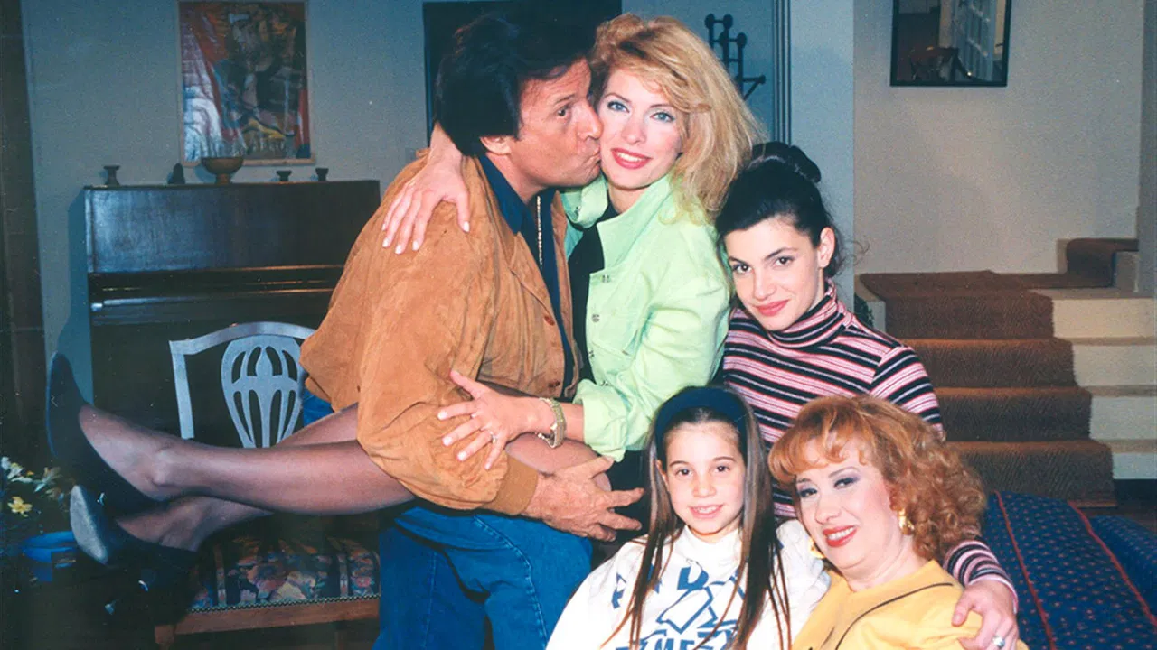 Πάτερ Ημών backdrop