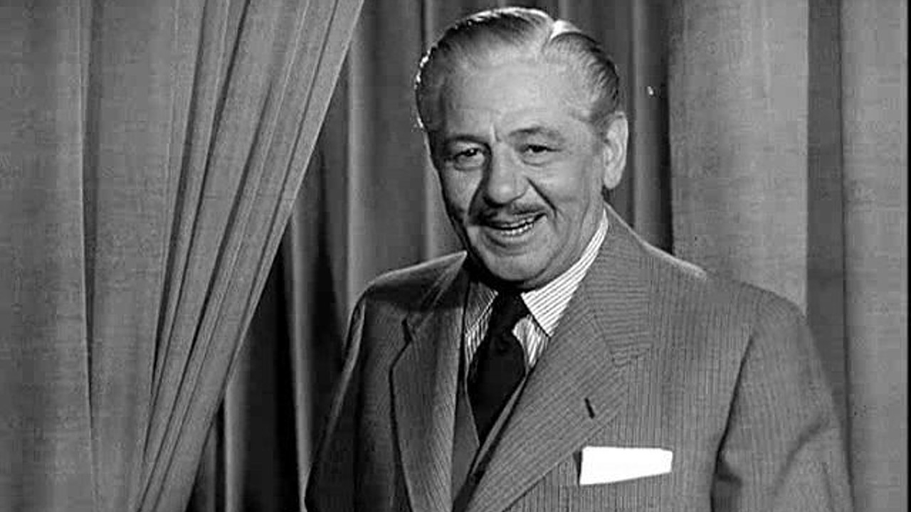 The Faithful Hussar backdrop