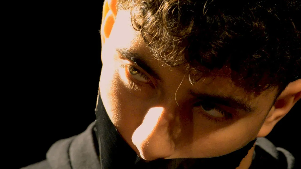 Contradictions backdrop