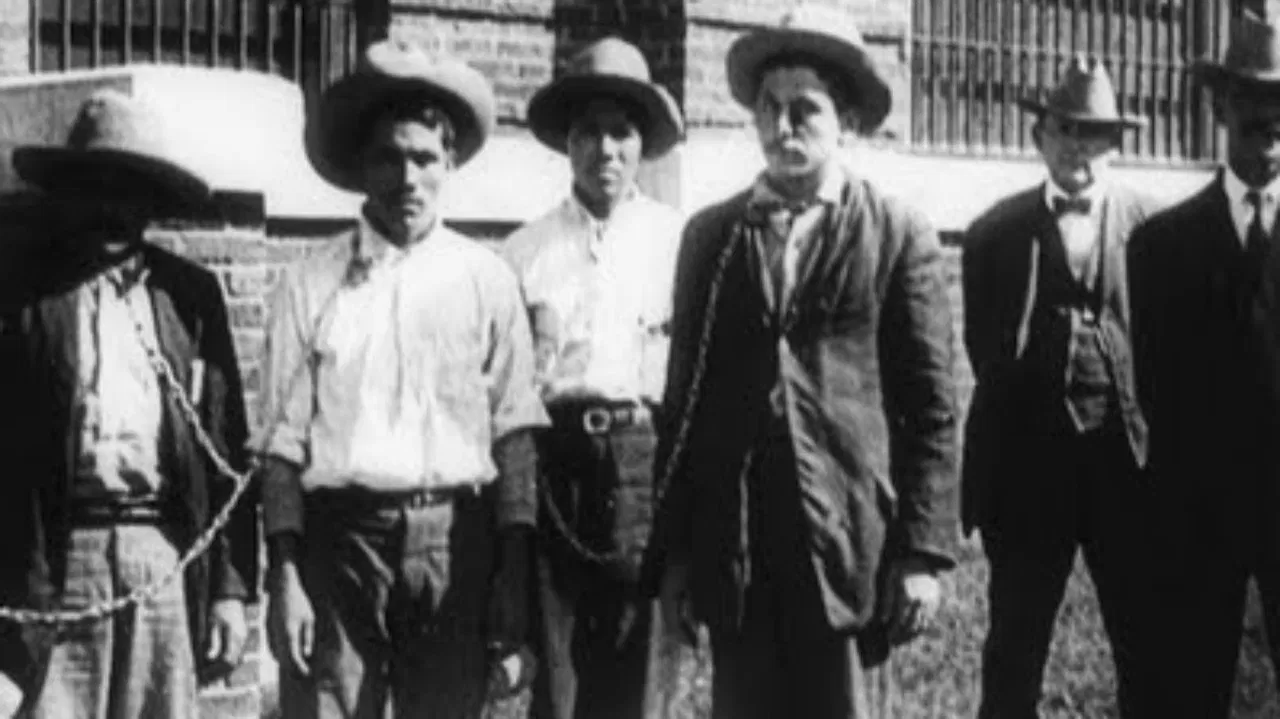 Ammunition Smuggling on the Mexican Border backdrop