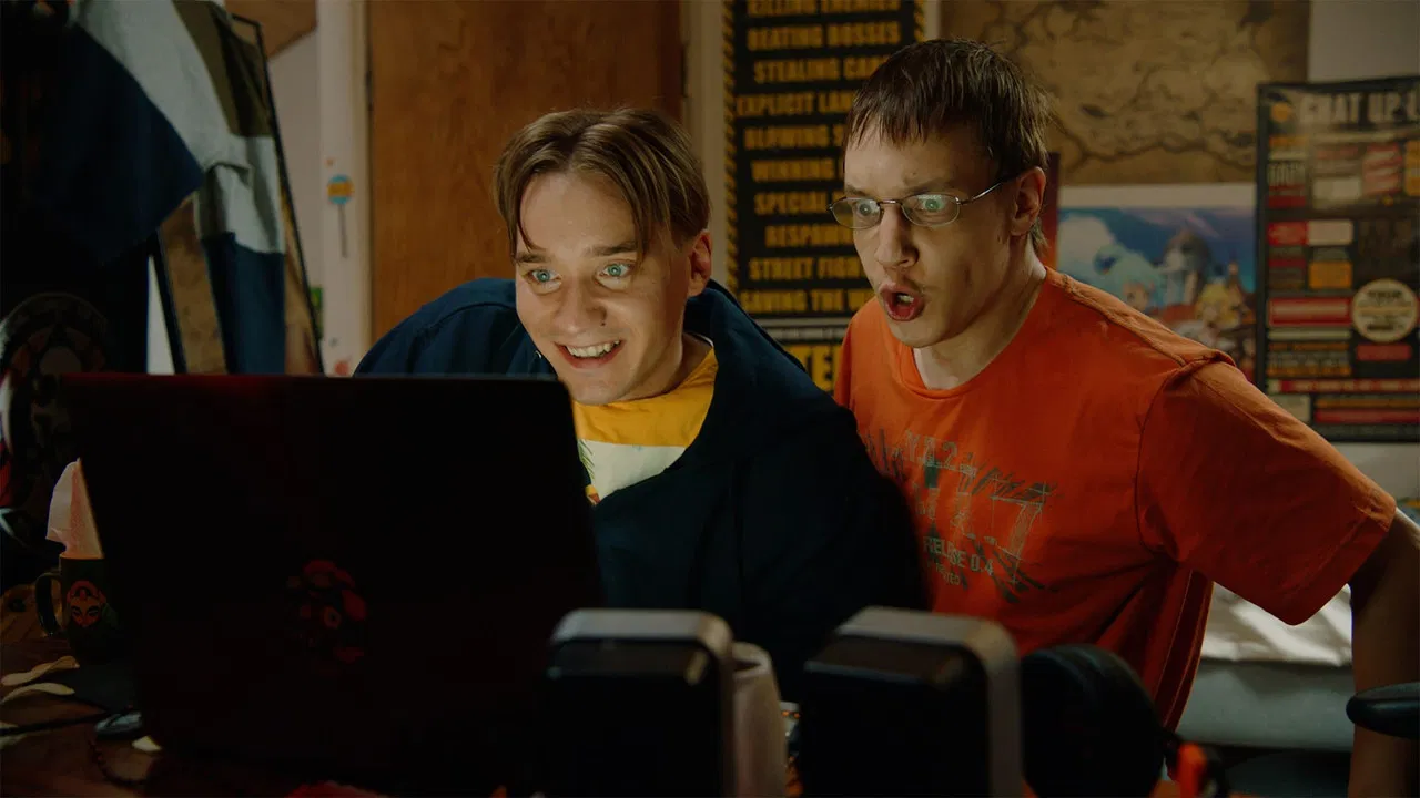 Justimus presents: Duo backdrop