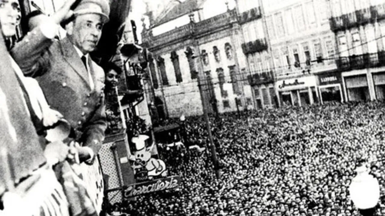 O Meu Coração Ficará no Porto backdrop