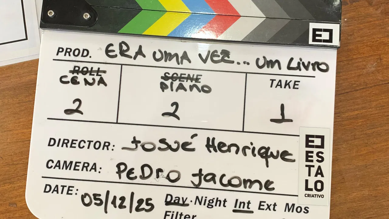 Era Uma Vez...Um Livro backdrop