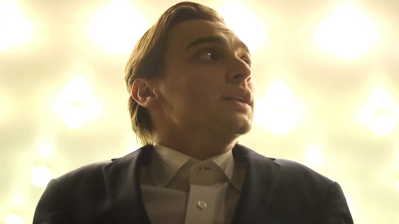 Small Blind backdrop