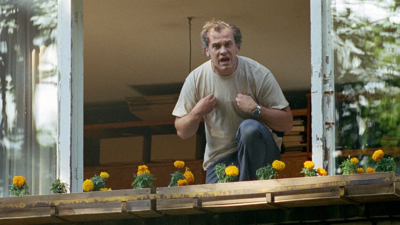 The Return of Sergeant Lapins backdrop