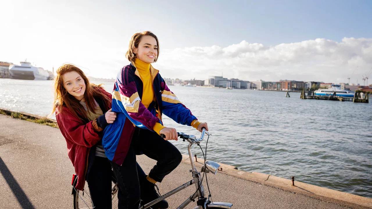 So Damn Easy Going backdrop