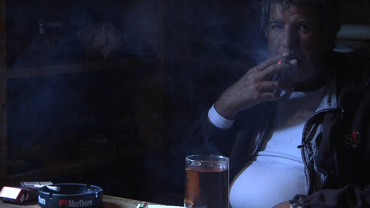 Shmulik Kraus: Behind Blue Eyes backdrop