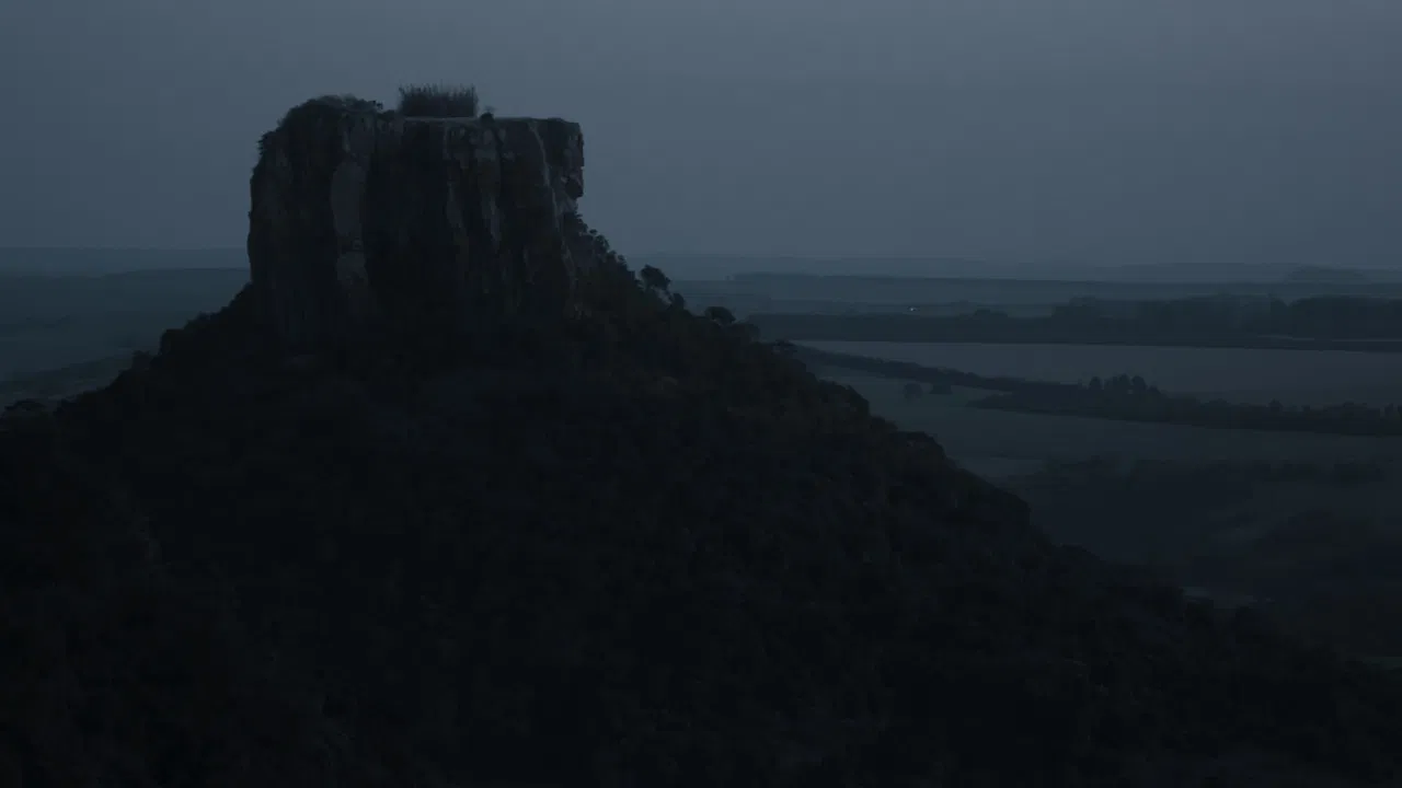 Under Analândia’s Sky backdrop