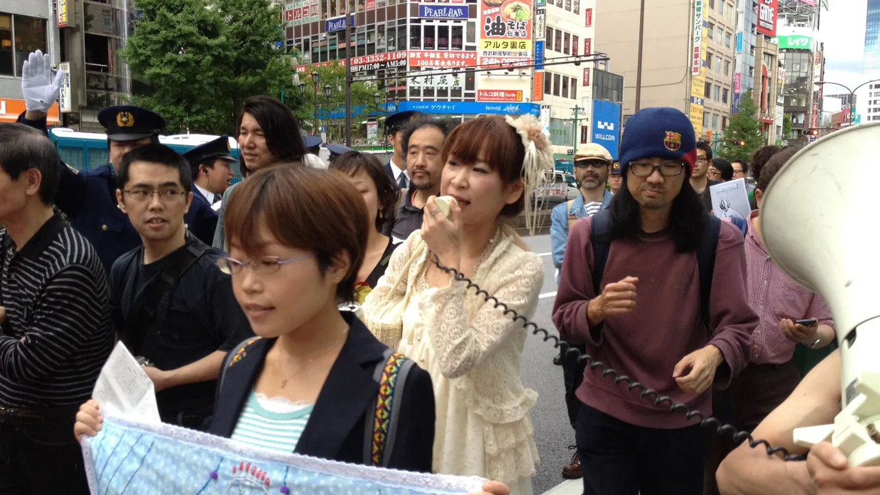 Tokyo Freeters backdrop