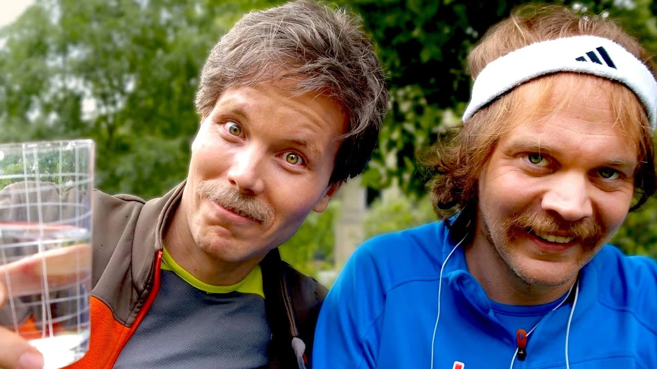 Bye & Rønning backdrop